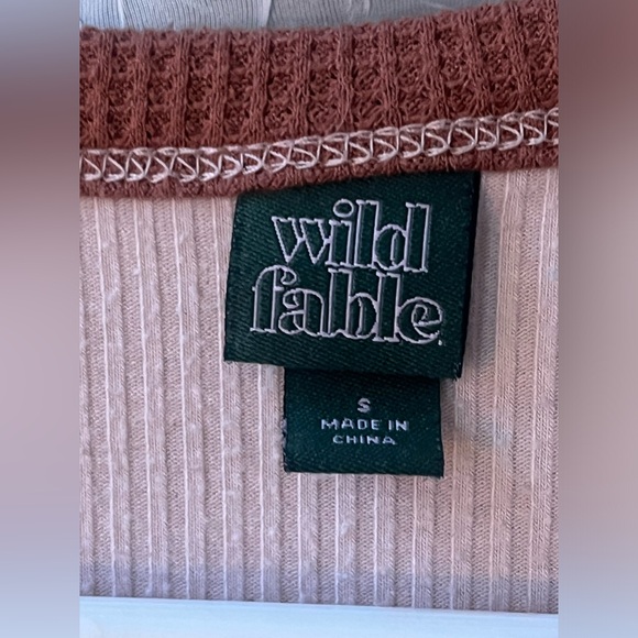 Wild Fable Color-Block Crop Top - Picture 7 of 9